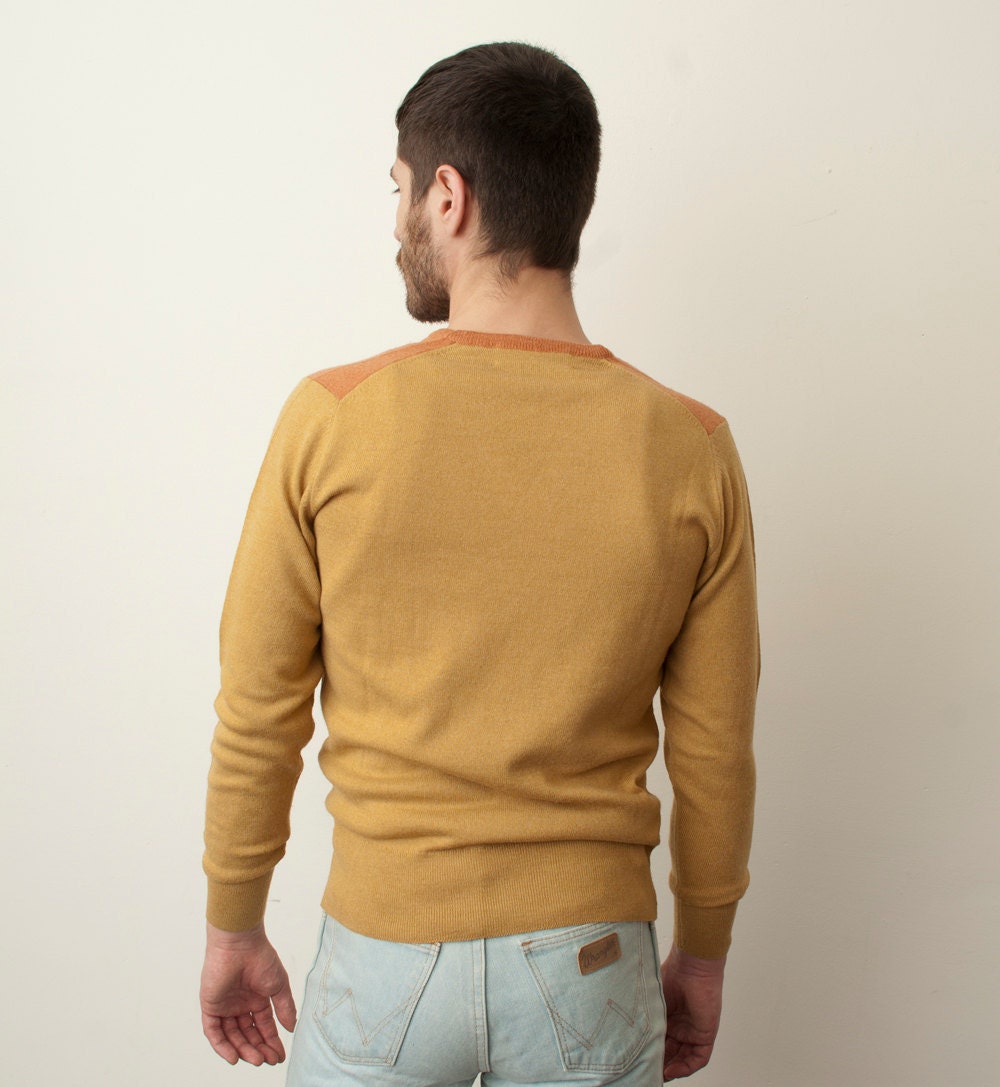 Unworn three colour V-neck 70s woolen jumper