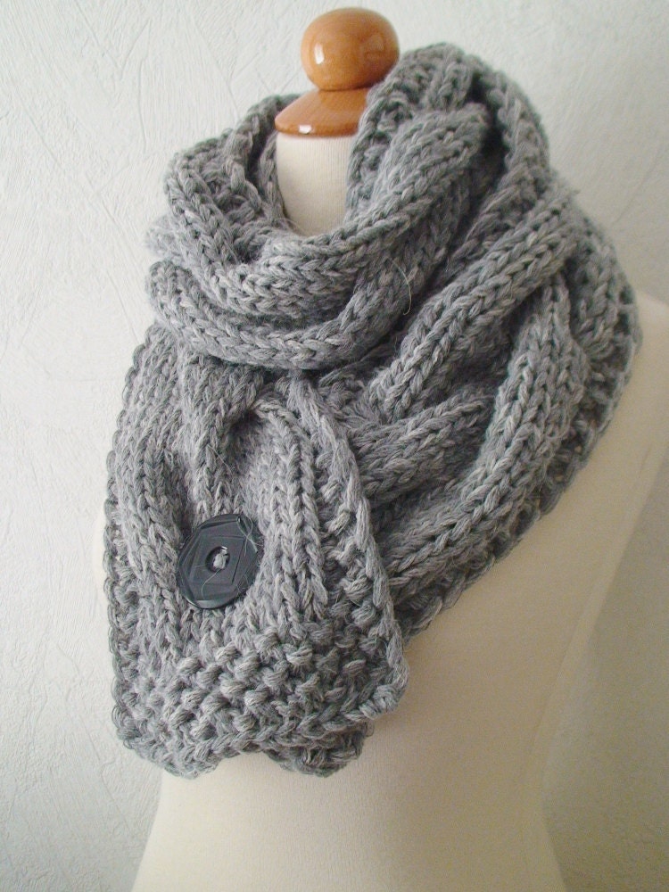 Scarf  Chunky Cowl Grey Extra Thick Cabled Knit