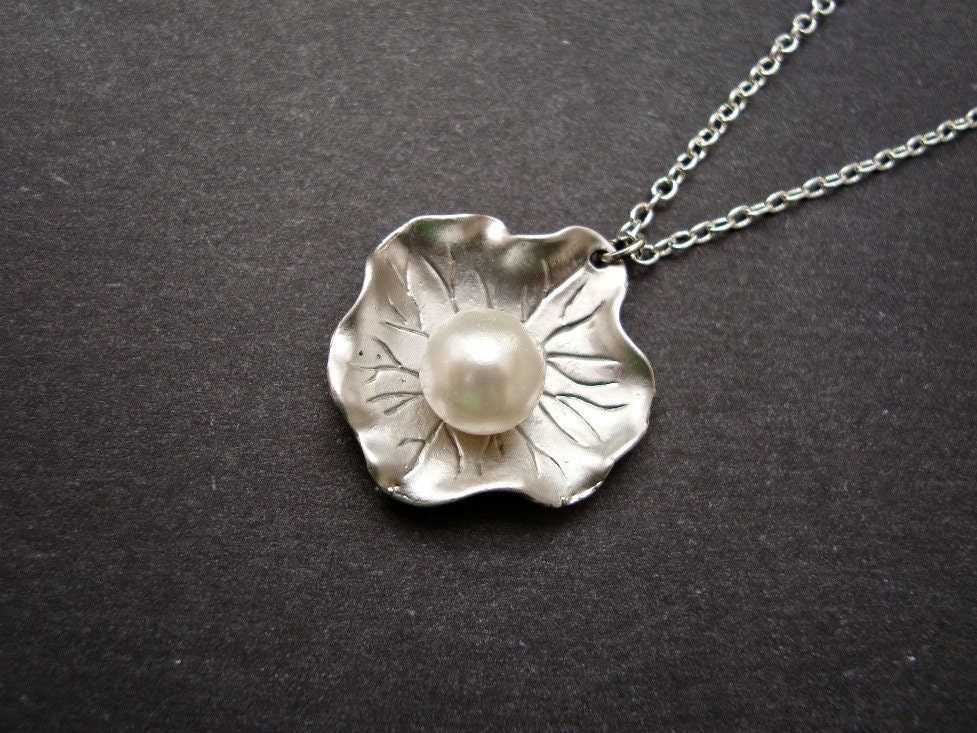 Silver Lotus Leaf Necklace with Freshwater Pearl -- Also Available in Gold, Natural Inspires,Bridal, Wedding Jewelry,  Bridesmaid gift