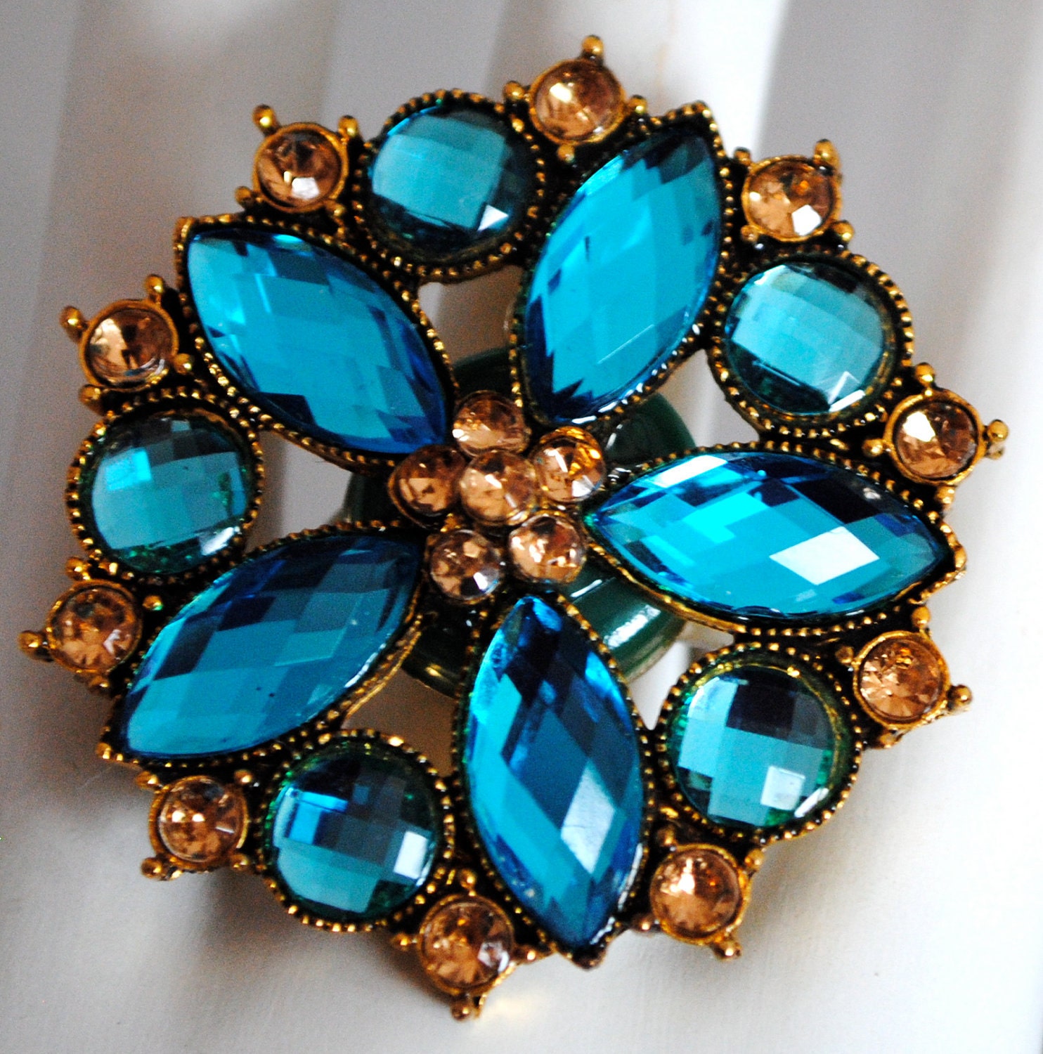 Flower cocktail ring turquoise gold button statement jewelry adjustable women's gift