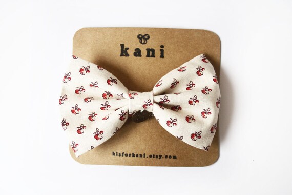 apple and ivory deluxe bow clip