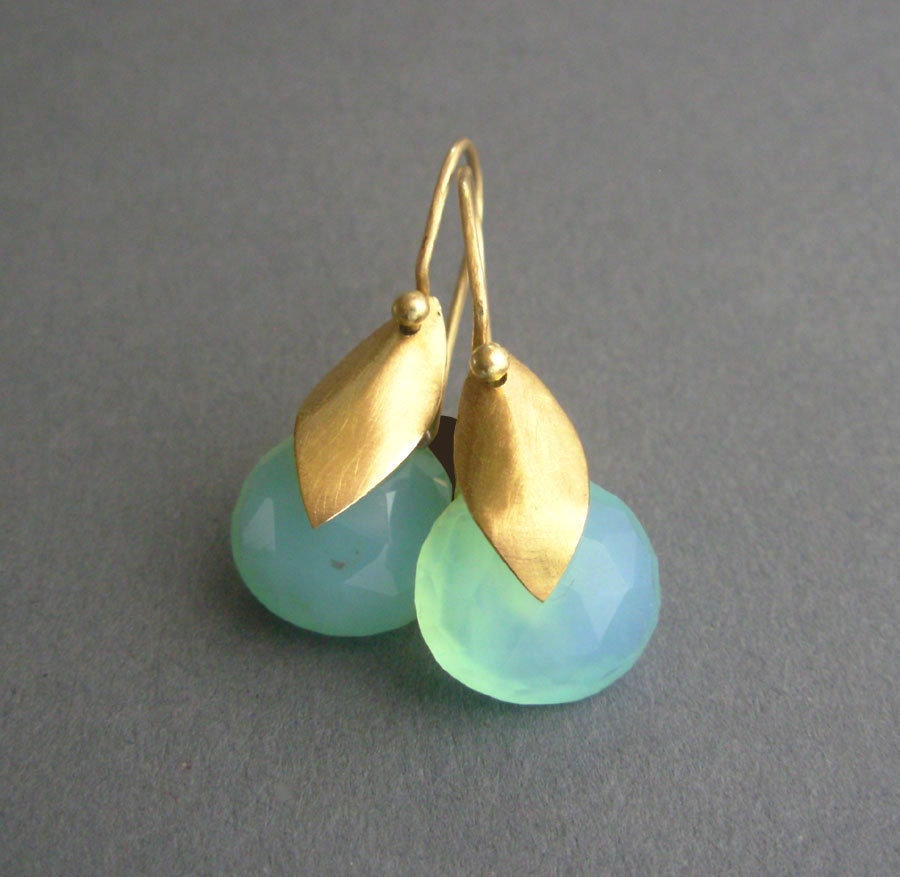 Peruvian Opal 18 Karat Gold Earrings