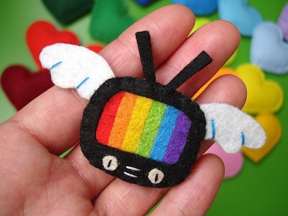 felt Brooch - TV Wings