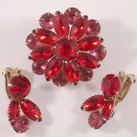 Red Rhinestone Brooch and Earring Set, Vintage Demi Parure