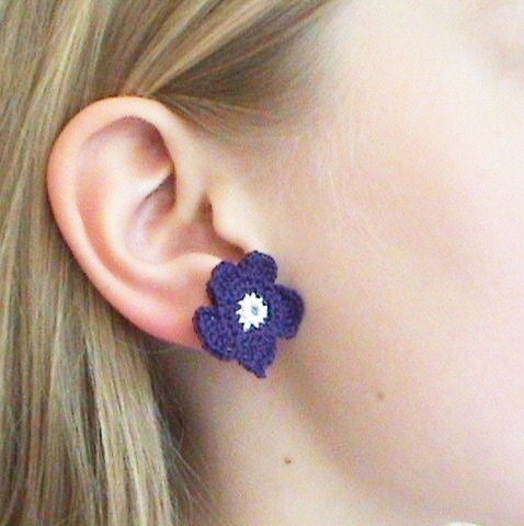 Violet earrings - Lace Fashion - Spring Fashion Earrings - Elegant Floral earrings - Nature lovers gift idea - Victorian Crochet