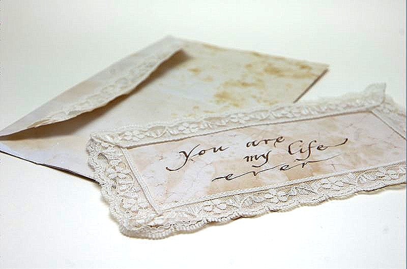 Lace Envelope and Paper - A very special calligraphy message to your favourites persons
