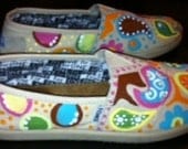 Handpainted Paisley TOMS