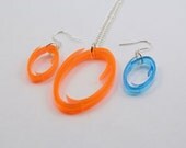 One Orange or Blue Portal Necklace and Earrings Set - Lasercut Acrylic Portal Pendant Necklace and Earrings Set - GLaDOS
