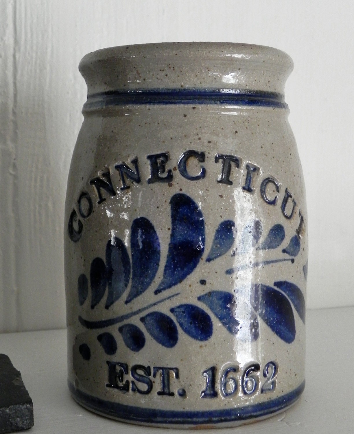 Vintage Primitive Decor Connecticut Pottery by CountryHomeCityHome