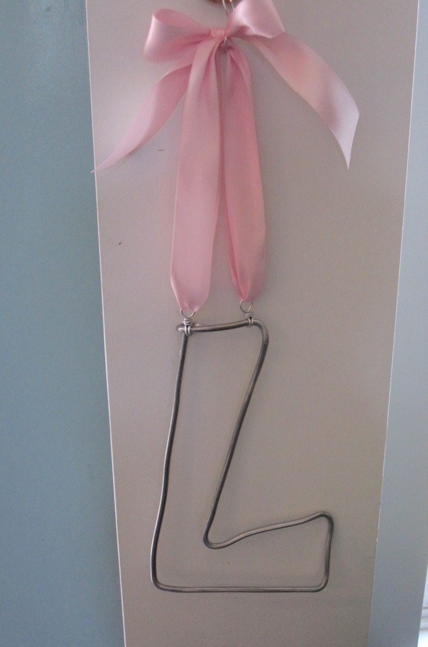 Personalized Initial Wire Decoration