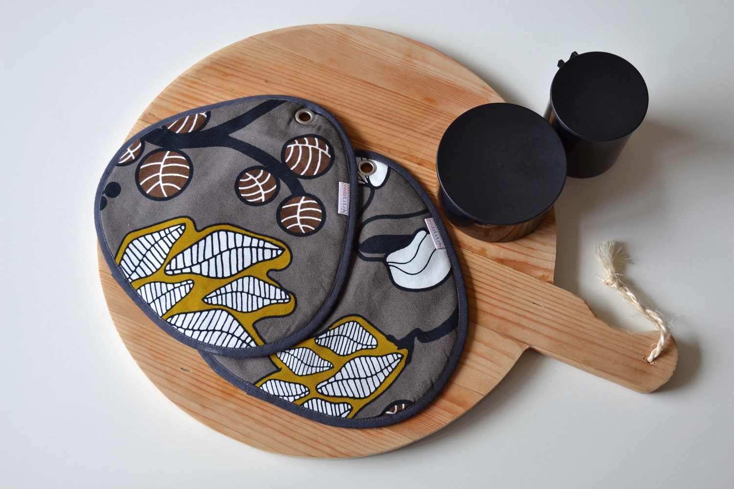 taupe grey floral potholders - modern kitchen - made to order - ostat