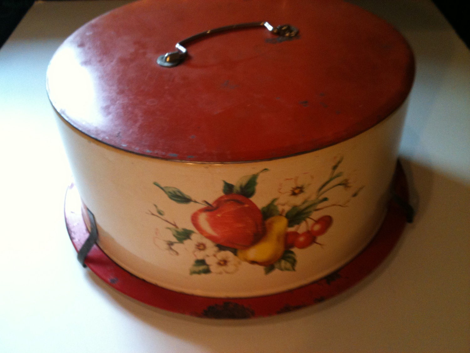 Vintage Metal Cake Pan
