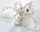 White Bridal Pearl Dragonfly Hair Clip - Dragonfly Jewelry -Tagt