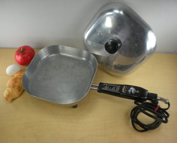 Sunbeam Fry Pan Electric Skillet Small Mini 1950s by oldetymestore