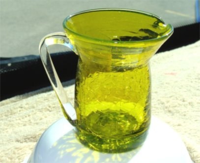 1950's LIME Green Pilgrim Crackle Hand BLOWN Glass Ewer or PITCHER w/ Sticker