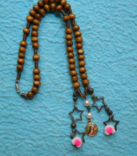 Car Rosary St. Therese Roses or Necklace Free Shipping US and Canada