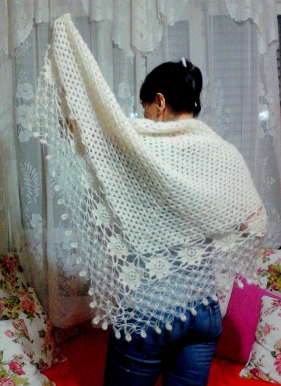 Super Soft Warm Cosy Crochet Ivory Triangle Shawl