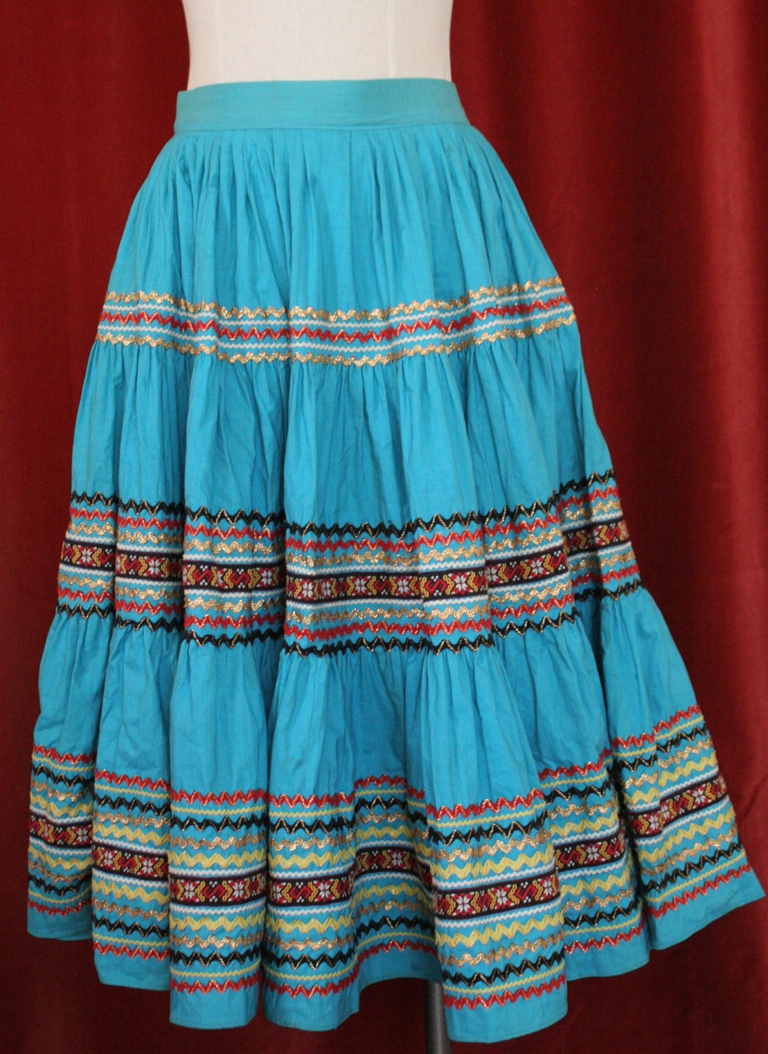 Fifties Turquoise Ric Rac Trimmed Mexican Peasant Skirt SIze SMALL to MEDIUM