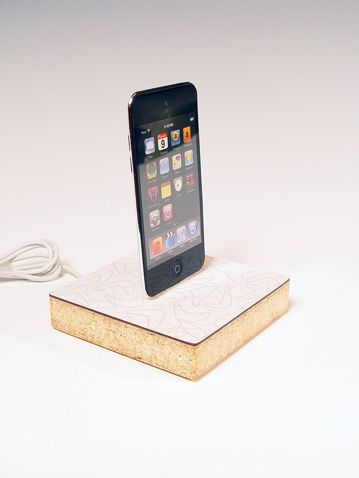 iPod dock. iPhone dock. Fashioned from vintage 50s boomerang pattern formica. Kitsch, retro and atomic modern. 43