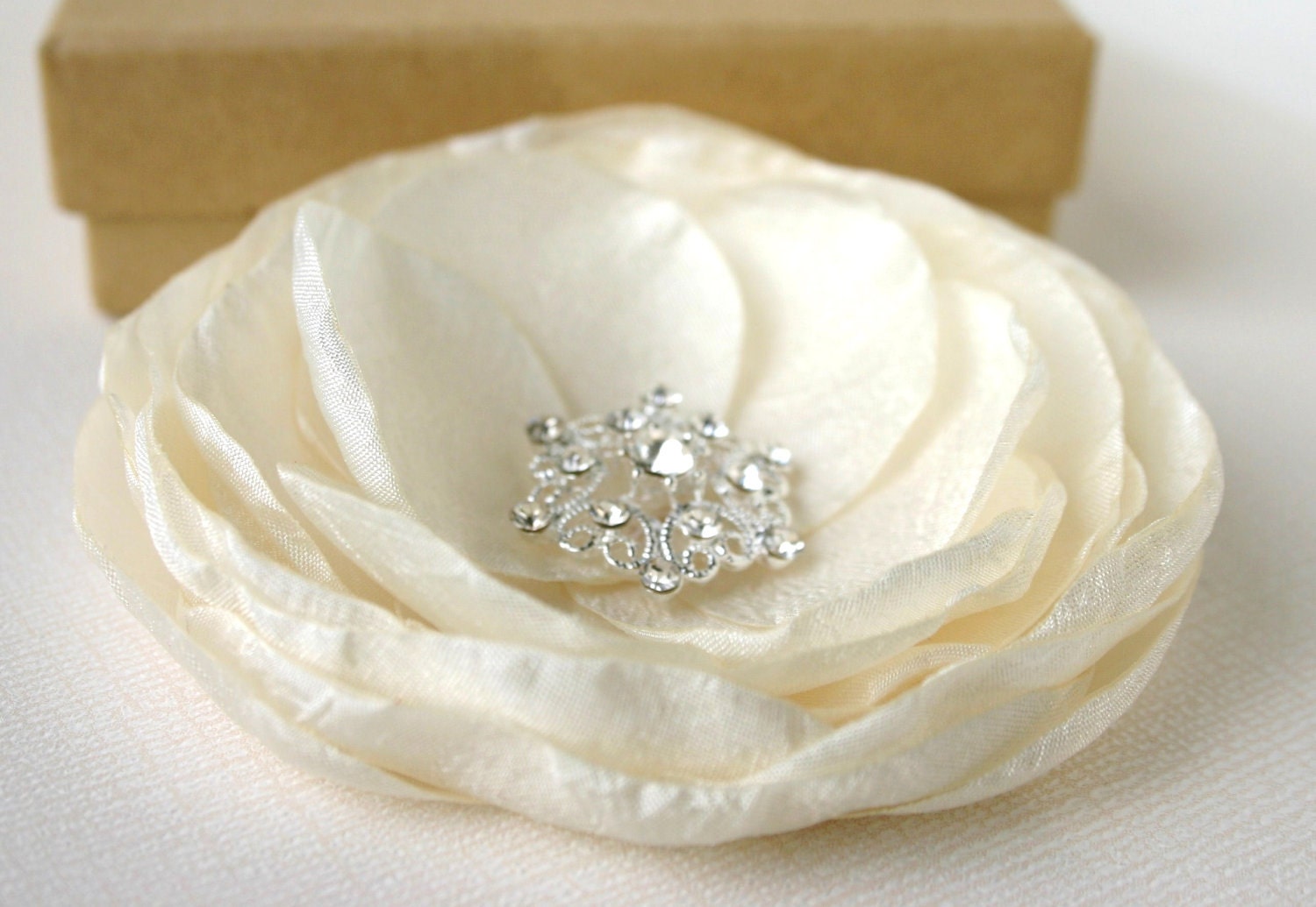 Wedding Hair Accessories - Ivory Flower Hair Piece - Flower Hair Clip - Bridal Accessory - Facinator