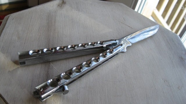 Unusual Rostfrei Butterfly Knife
