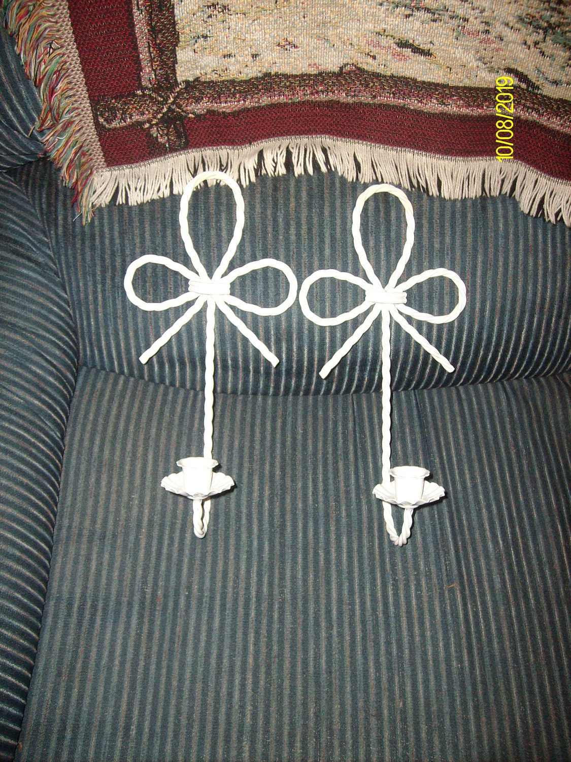 2 WhiTe MeTaL WaLL SconCes / CandLe HoLders--FREE SHIPPING in the US