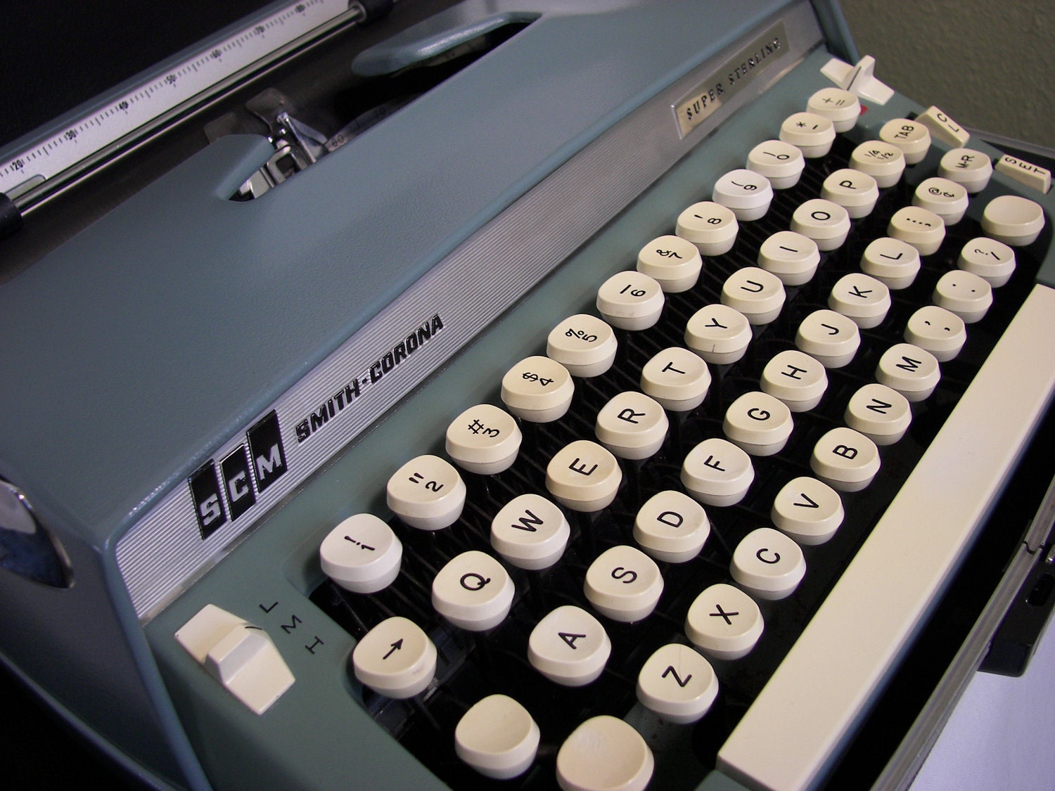 Smith-Corona Super Sterling Typewriter 1960s Turquoise Vintage