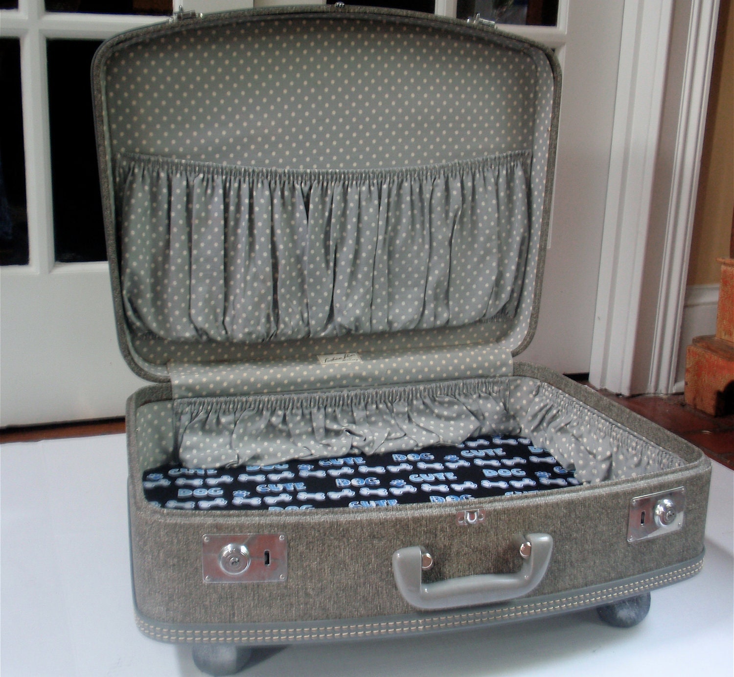 Grey Retro Suitcase pet bed for small dogs and cats, Cool stuff