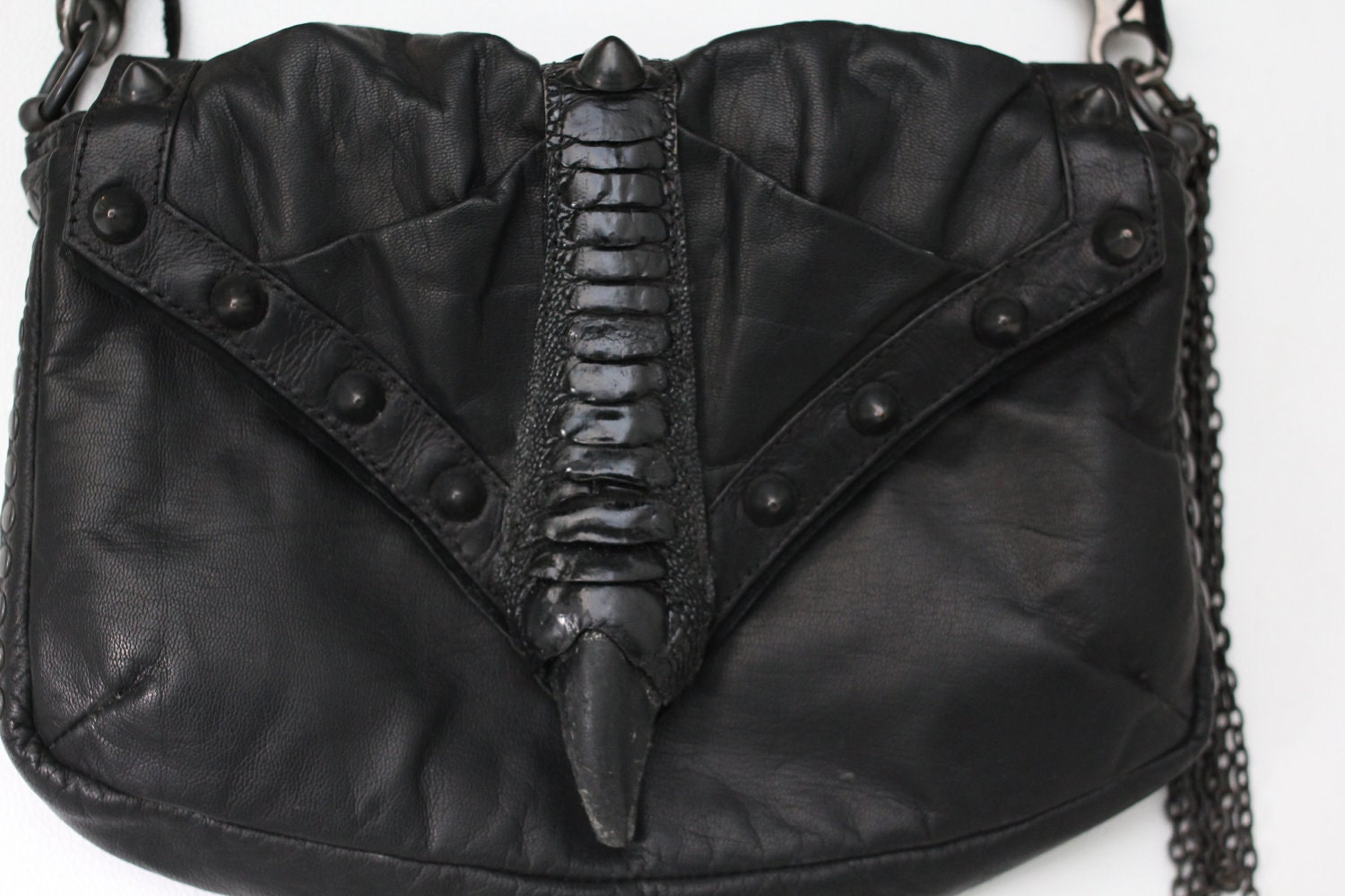 Black Claw Clutch