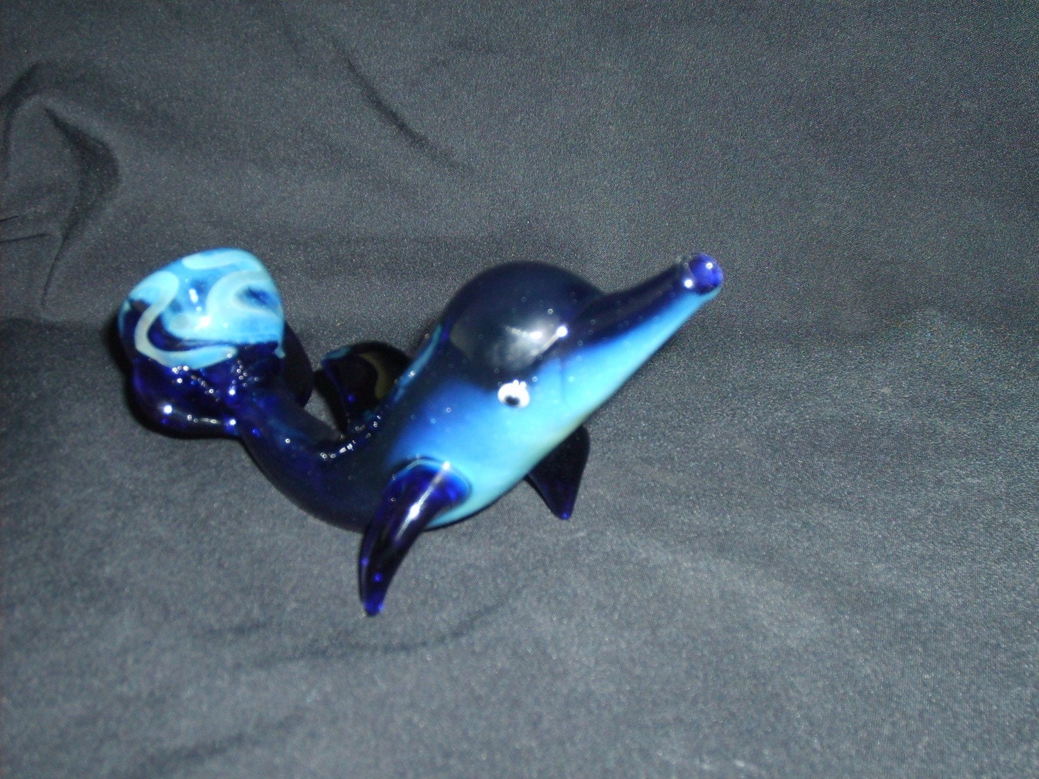 Dolphin Pipe