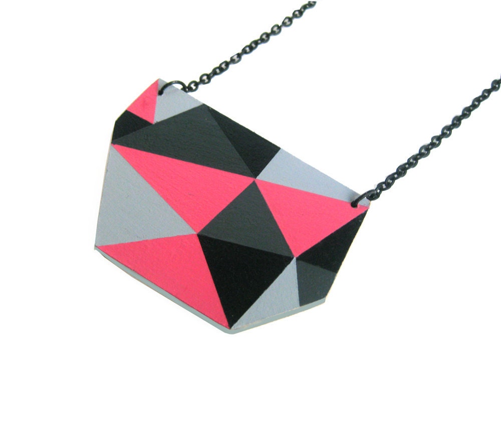 Geometric Triangle Necklace Hot Pink