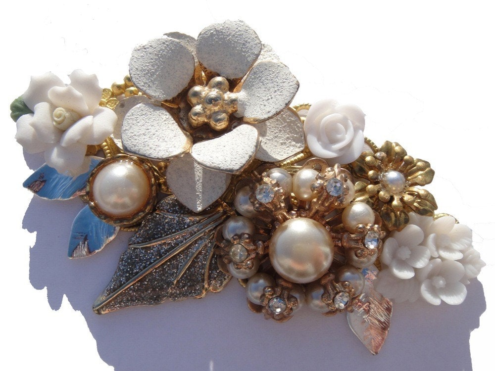 Bridal sash brooch - vintage flowers and sparkling rhinestones - MADE TO ORDER