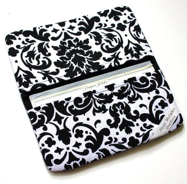 Black/White Damask Checkbook Cover/Billfold