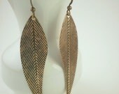 Simple brass leaf earrings
