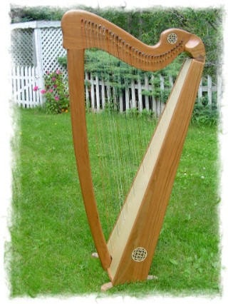 33 String Voyageur Folk Floor Harp Solid Cherry by HeritageMusic