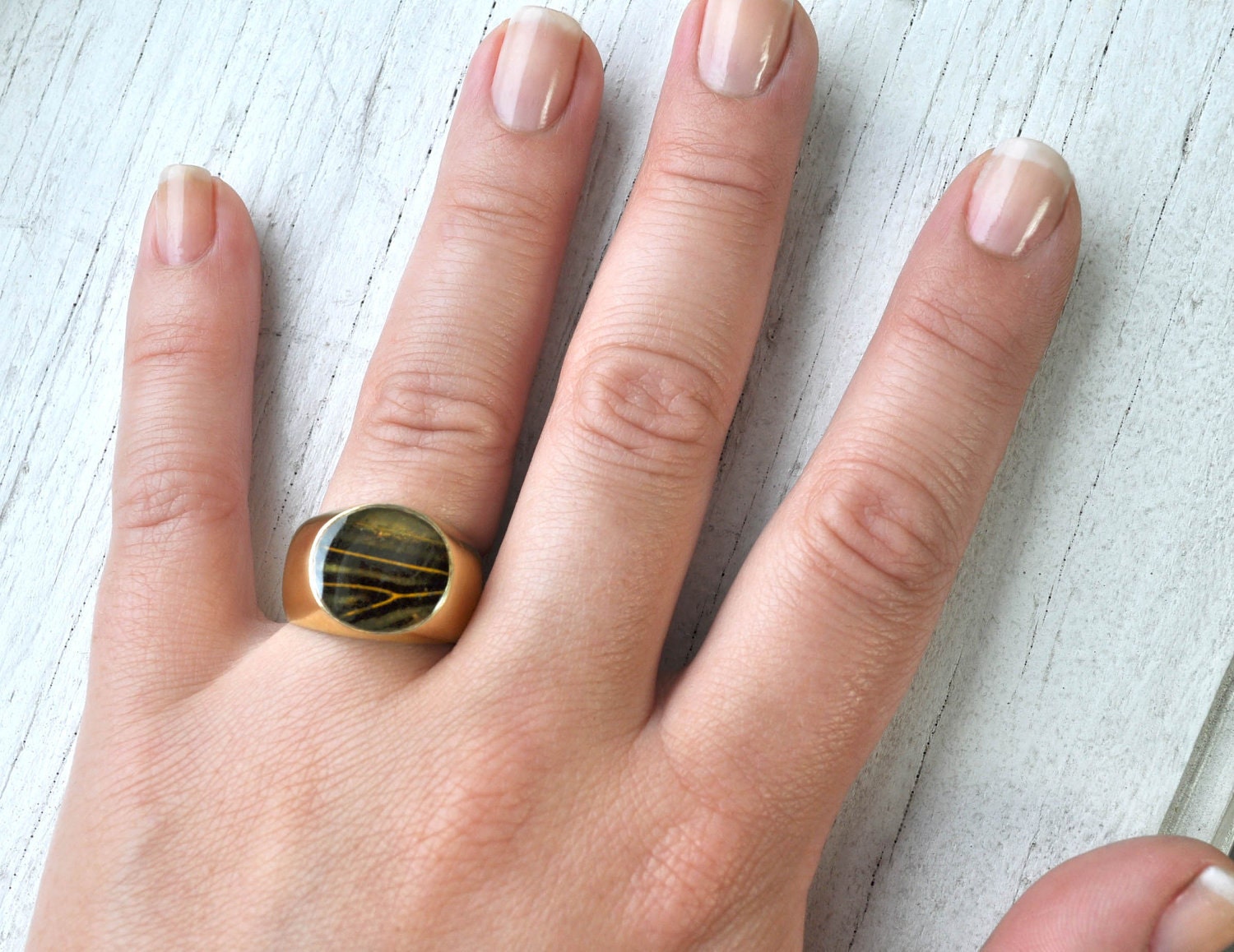 Gold Cicada Round Ring