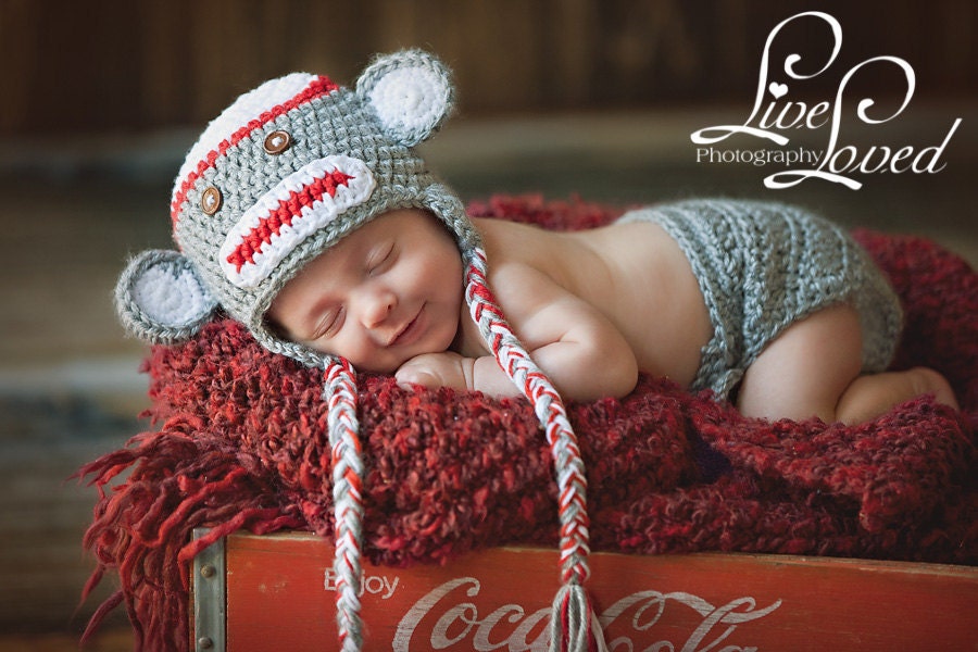 Download PDF crochet pattern - Sock Monkey hat and diaper cover - Photography Prop