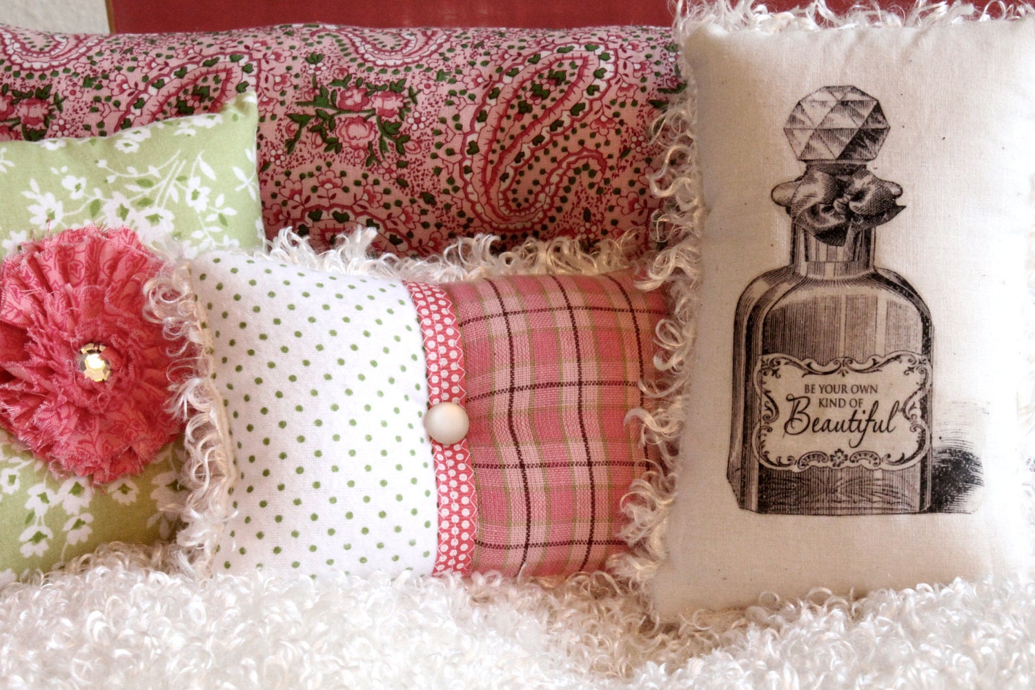 Dog Beds, Exquisite Pet Loungers. JUST PEACHIE