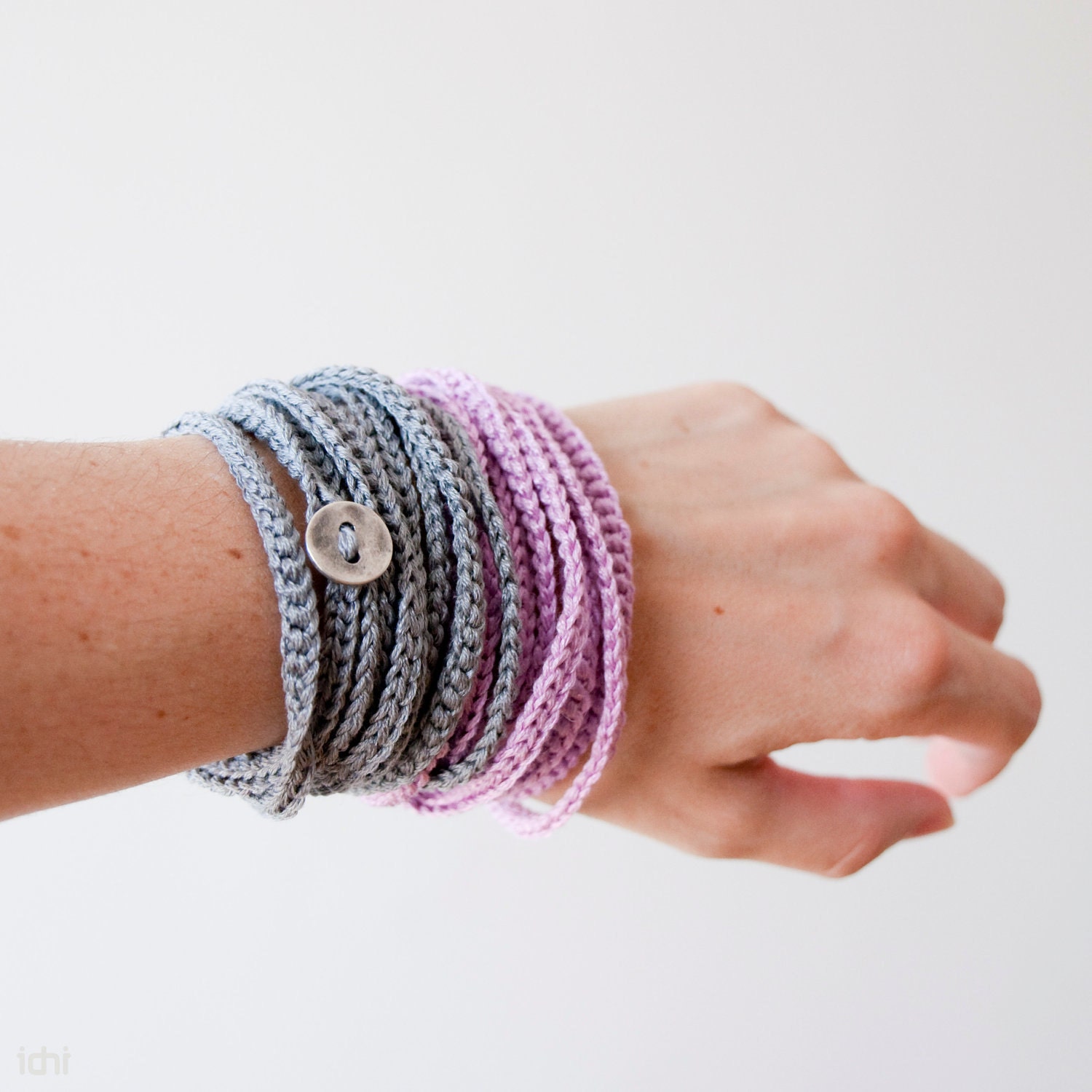 Bracelet and necklace in one piece. Set of two . Pink & Silver color .
