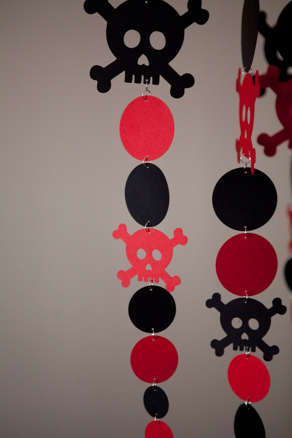 Red and Black Skulls Mobile