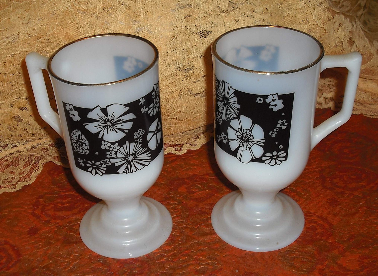 Vintage Milkglass Mod Retro Flower Power Black White Pedestal Cups Mugs Coffee Tea Gold Trim Floral Flowers Home Decor Dining Kitchen