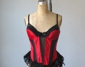 Corset  / red  black / lace / vintage / mulen ruz