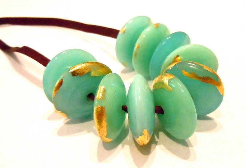 Medicine Lake, Set of 10 Lampwork Beads, UK SRA fhfteam