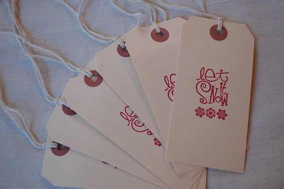 25 Red Christmas Let it Snow Manila Gift Hang Tags Il_570xn
