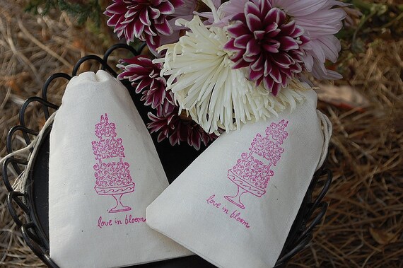 100 Pink love in bloom Wedding Cake Organic Muslin Cotton Favor Gift Bags - Great for Weddings, Parties, Jewelry and more 3x5 Il_570xn