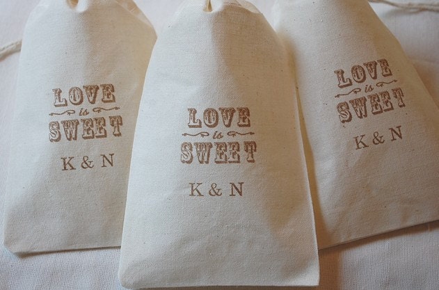 100 Wedding Favor Bags - Vintage Love is Sweet Organic Cotton Gift Bags 4x6 Bride and Groom Initials - You choose ink color