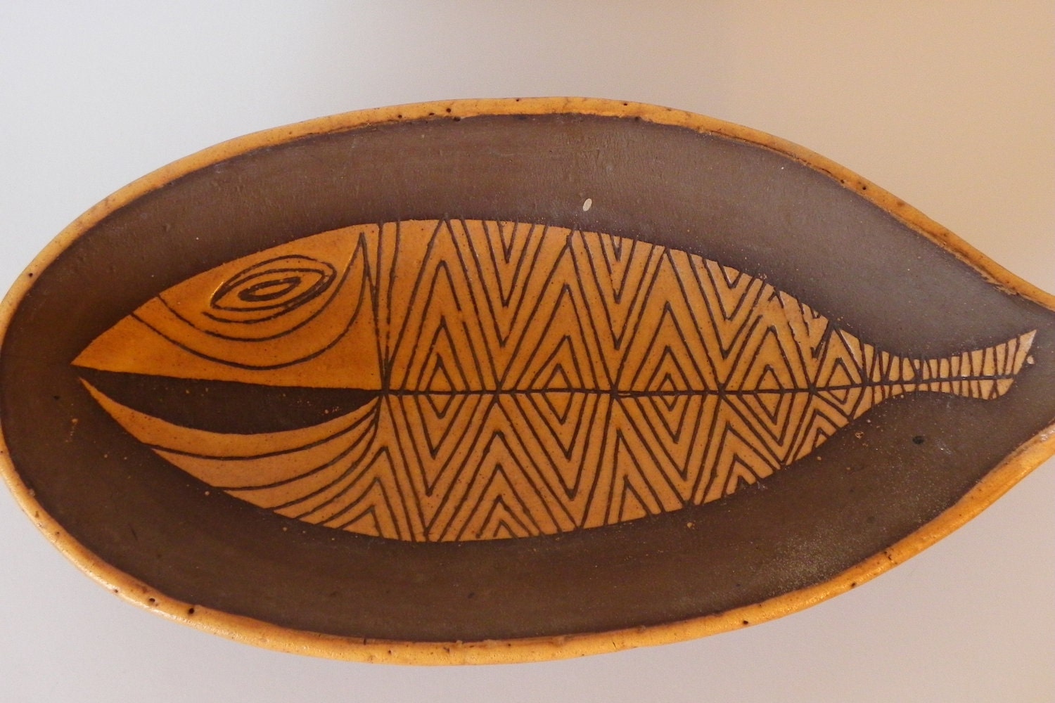 Mid Century Modern Hawaiian Vintage Souvenir Console Bowl Mod Fish on Etsy by EdibleComplex