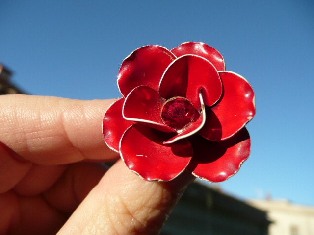 Pauline adjustable cocktail ring - statement red rose ring - enameled metal and rhinestone - eco friendly repurposed vintage