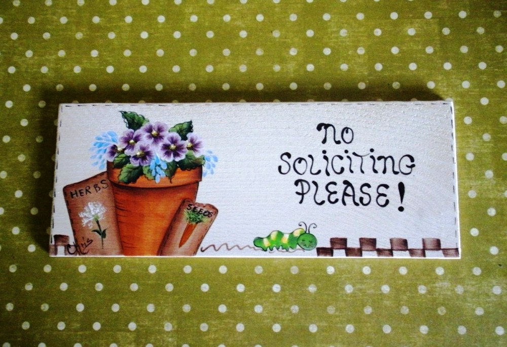 No Soliciting Wooden Sign Hand Painted Flower Pot Garden Personalized Tole Folk Art Prim Country Outdoor Home Decor Wall Hanging