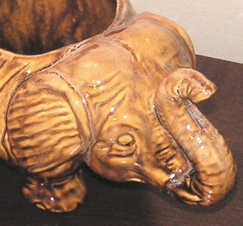 Vintage Ceramic Elephant Planter or Bowl, Amber Glazed Gold brown
